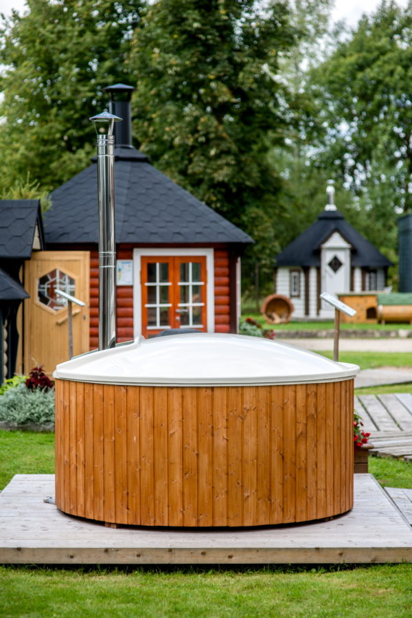 Hot tub setting view with grill cabin