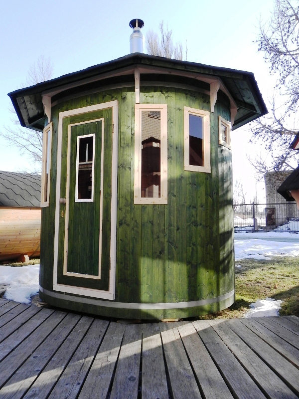 Vertical sauna